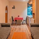 Aparthotel Bella Rose Hotel,