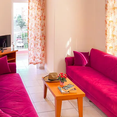 Bella Rose Hotel, アパートホテル アランヤ